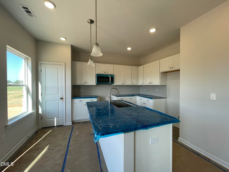 88 Freedom Heights Ln, Smithfield, NC 27577