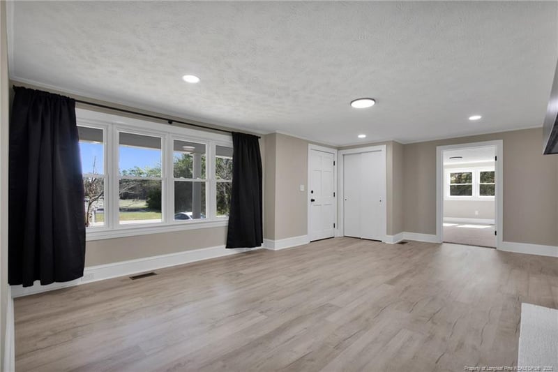 88 Hannah Creek Rd, Four Oaks, NC 27524