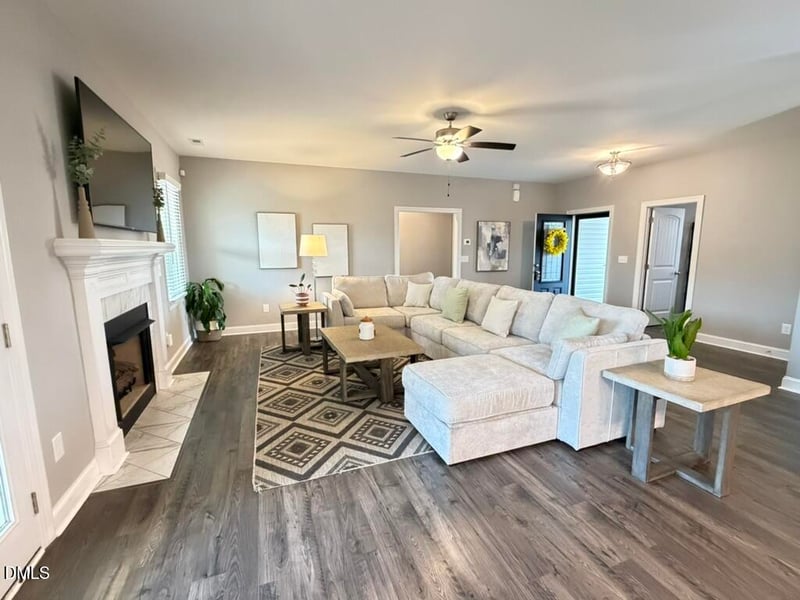 88 Heath Dr, Lillington, NC 27546