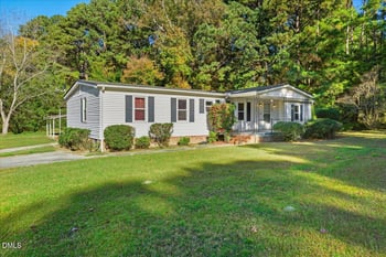 88 Henry Baker Rd, Zebulon, NC 27597