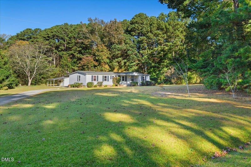 88 Henry Baker Rd, Zebulon, NC 27597