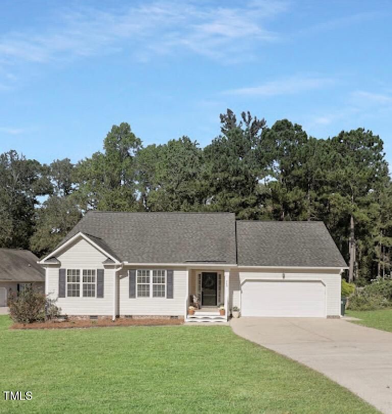 88 Hickory Nut Dr, Smithfield, NC 27577