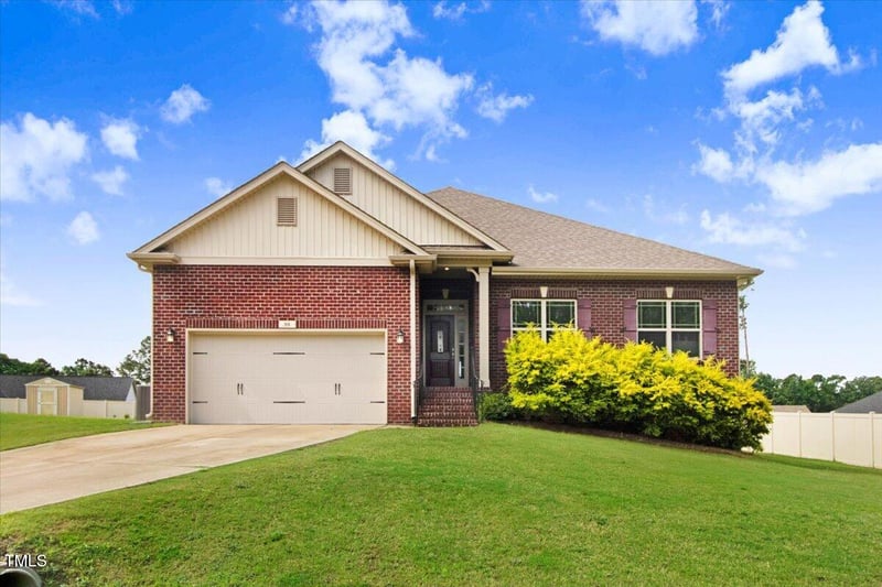 88 Longo Ln, Benson, NC 27504