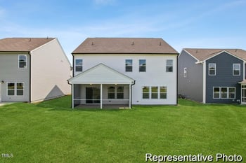 88 Mable Ct, Lillington, NC 27546