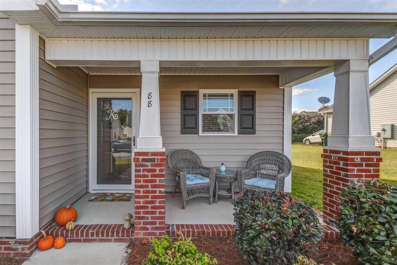 88 E Moss Creek Dr, Clayton, NC 27520