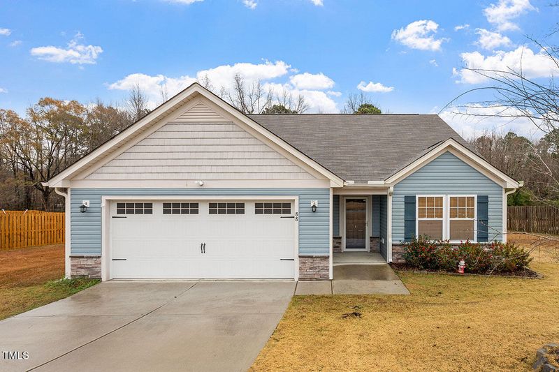 88 Norris Farm Dr, Angier, NC 27501
