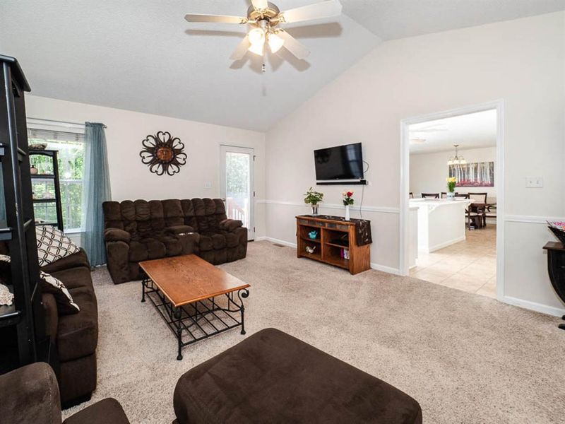 88 Old Cabin Ct, Angier, NC 27501