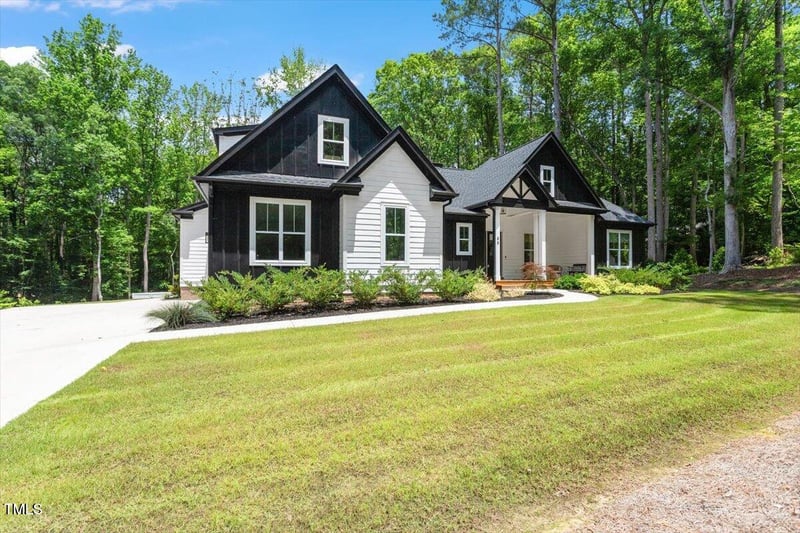 88 Priscilla Ln, Fuquay Varina, NC 27526