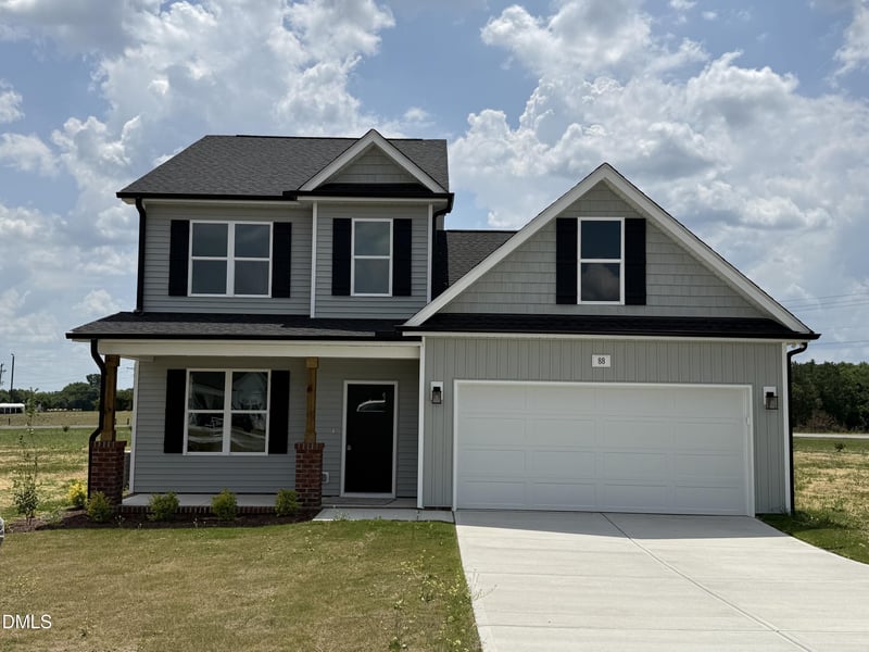 88 Sundrops Trl, Dunn, NC 28334