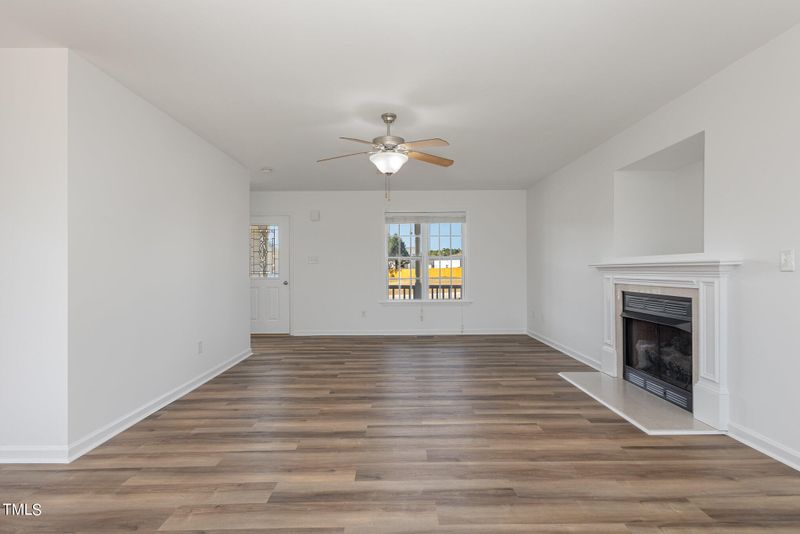 88 Sunset Pointe Dr, Clayton, NC 27520
