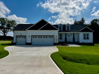 880 Olive Branch Dr, Smithfield, NC 27577
