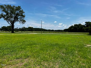 880 Olive Branch Dr, Smithfield, NC 27577