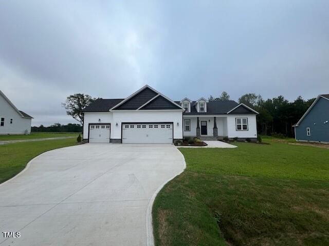 880 Olive Branch Dr, Smithfield, NC 27577