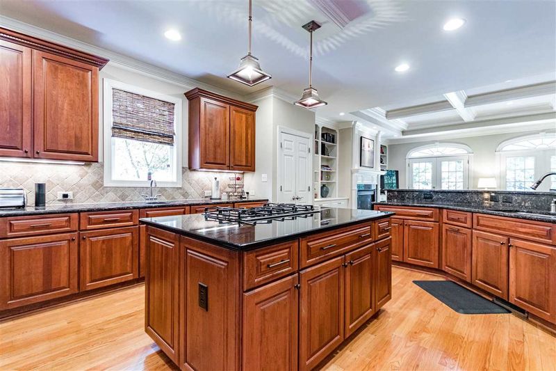 8800 Mariner Dr, Raleigh, NC 27615