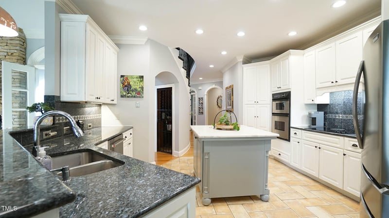 8801 Barleymoor Dr, Raleigh, NC 27615