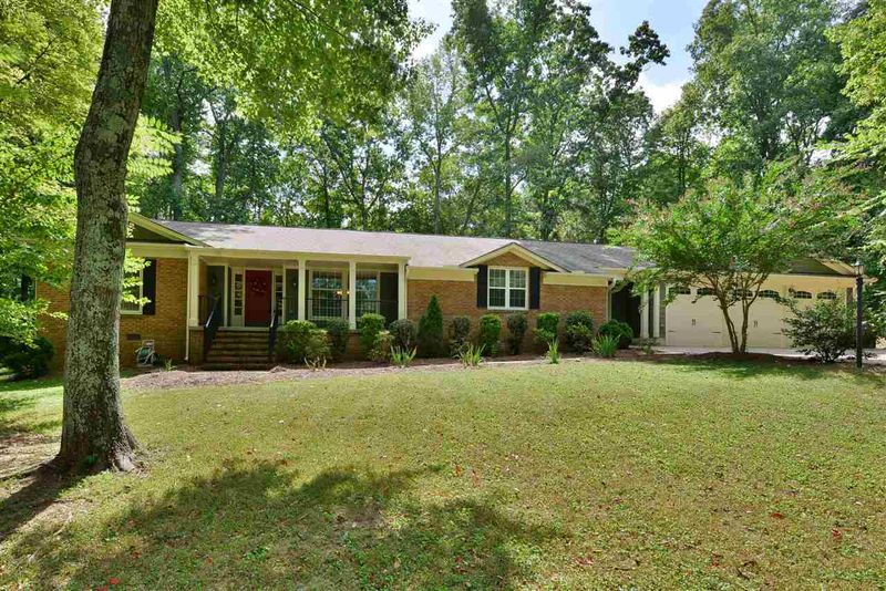 8801 Katharina Ct, Raleigh, NC 27613