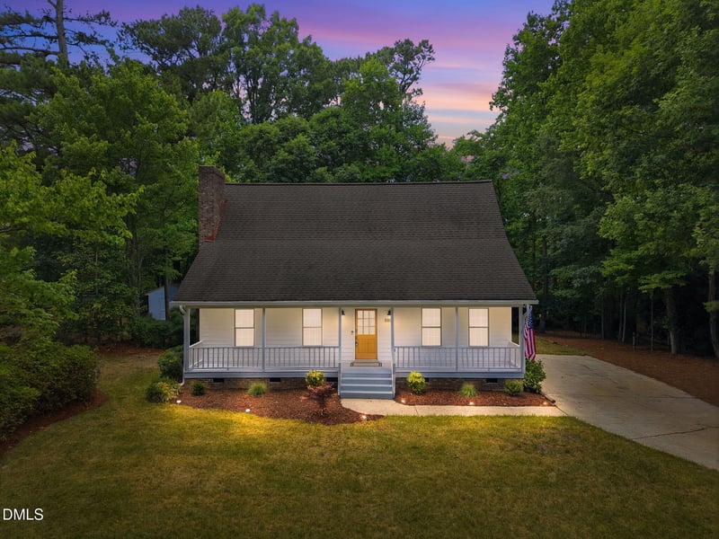 8801 Mansfield Dr, Raleigh, NC 27613