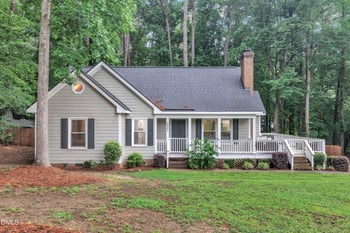8801 Valley Hill Ct, Apex, NC 27539