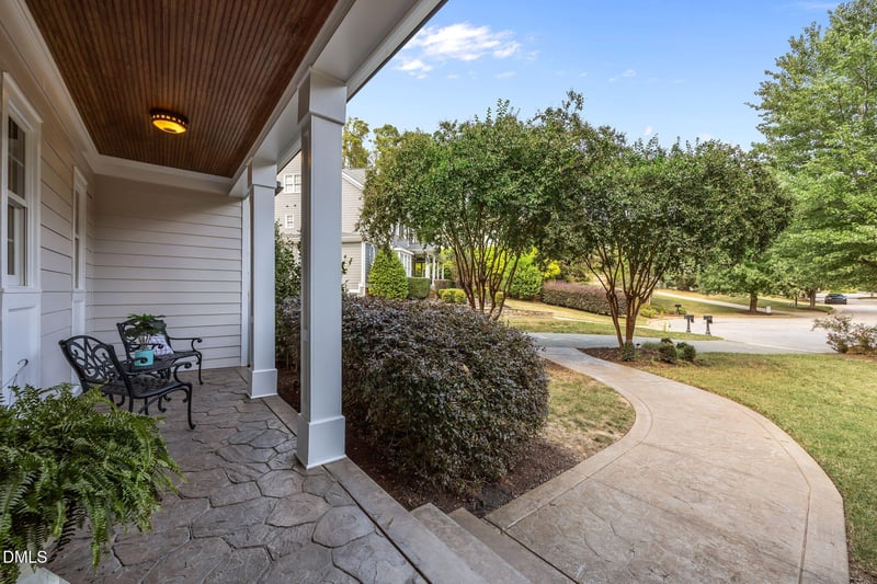 8802 Fidelis Ln, Raleigh, NC 27613