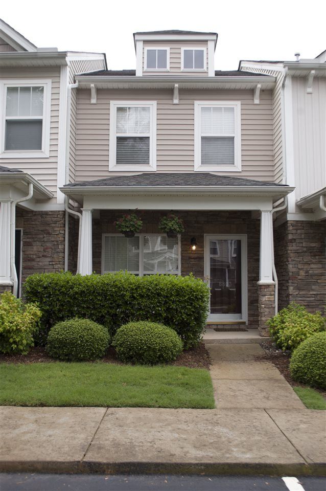 8803 Orchard Grove Way, Raleigh, NC 27612