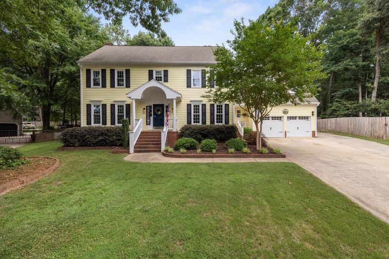 8804 Audley Cir, Raleigh, NC 27615