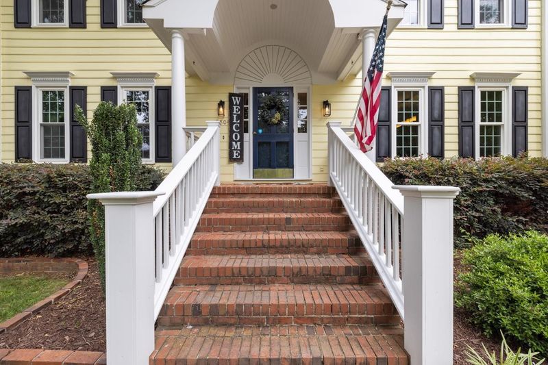 8804 Audley Cir, Raleigh, NC 27615