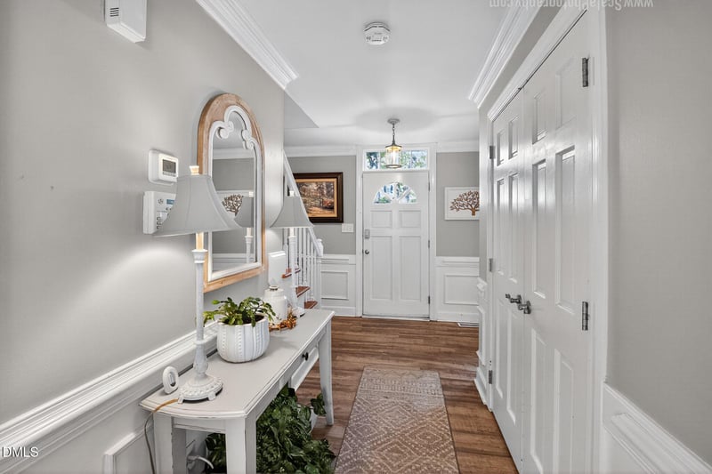 8804 Colesbury Dr, Raleigh, NC 27615