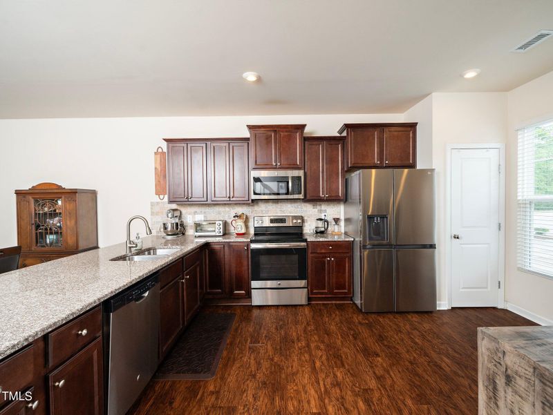 8804 Commons Townes Dr, Raleigh, NC 27616
