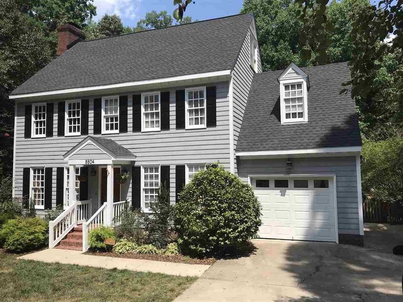 8804 Donnington Dr, Raleigh, NC 27615