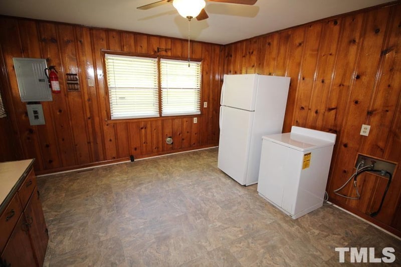 8804 Holly Springs Rd, Apex, NC 27539