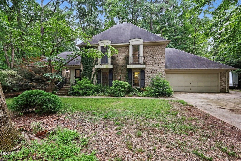 8804 View Ct, Raleigh, NC 27613