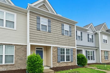 8807 Commons Townes Dr, Raleigh, NC 27616