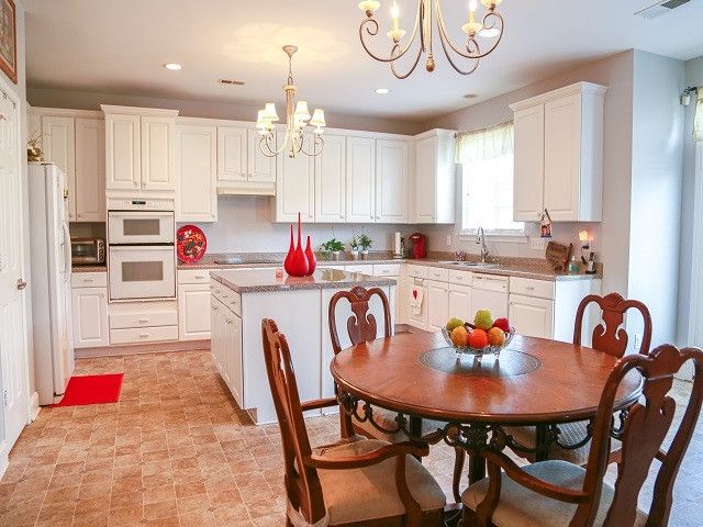 8807 Elizabeth Bennett Pl, Raleigh, NC 27616