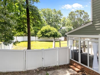 8808 Colesbury Dr, Raleigh, NC 27615