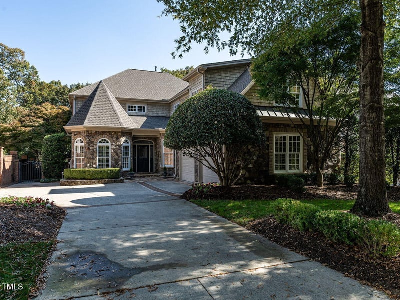 8808 Mariner Dr, Raleigh, NC 27615