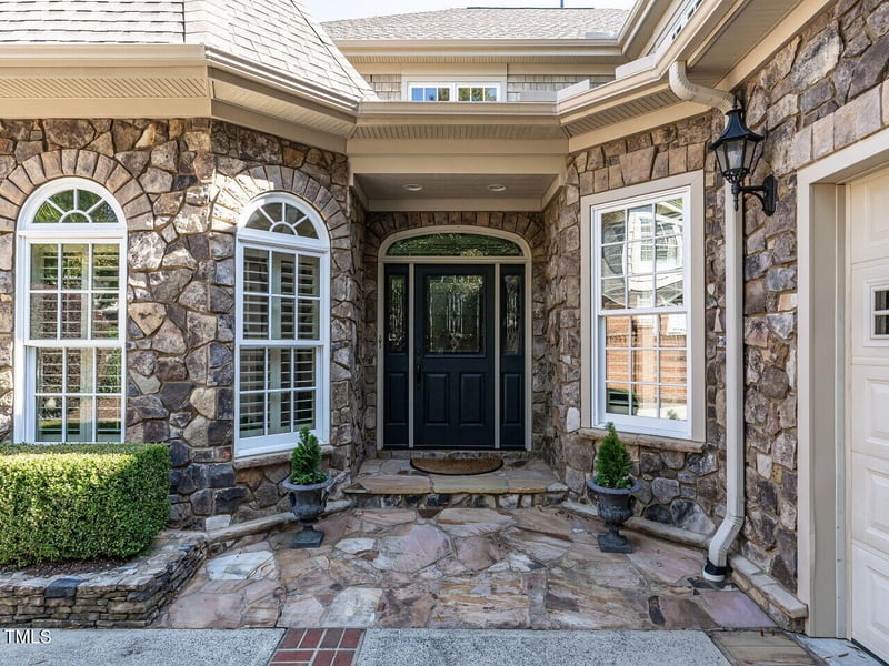 8808 Mariner Dr, Raleigh, NC 27615