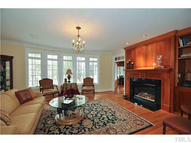 8808 Valentine Ct, Raleigh, NC 27615