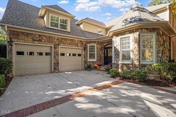 8809 Barleymoor Dr, Raleigh, NC 27615