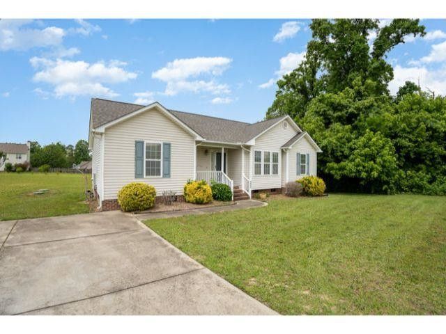 8809 Buckshot Ln, Willow Springs, NC 27592
