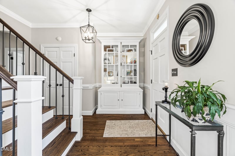 8809 Mourning Dove Rd, Raleigh, NC 27615