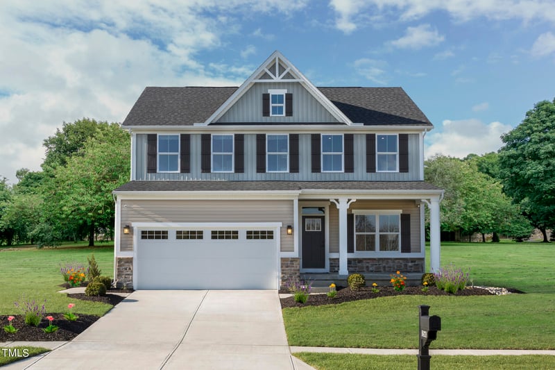 8809 Tartan Clan Dr, Willow Springs, NC 27592