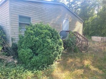881 Precision Ct, Hope Mills, NC 28348