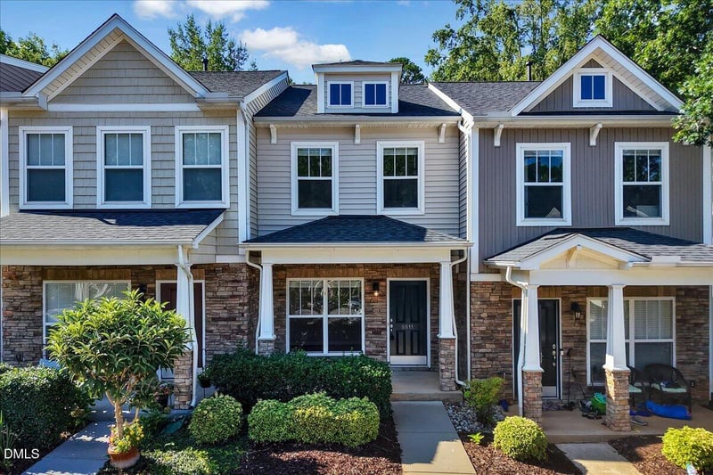 8811 Orchard Grove Way, Raleigh, NC 27612