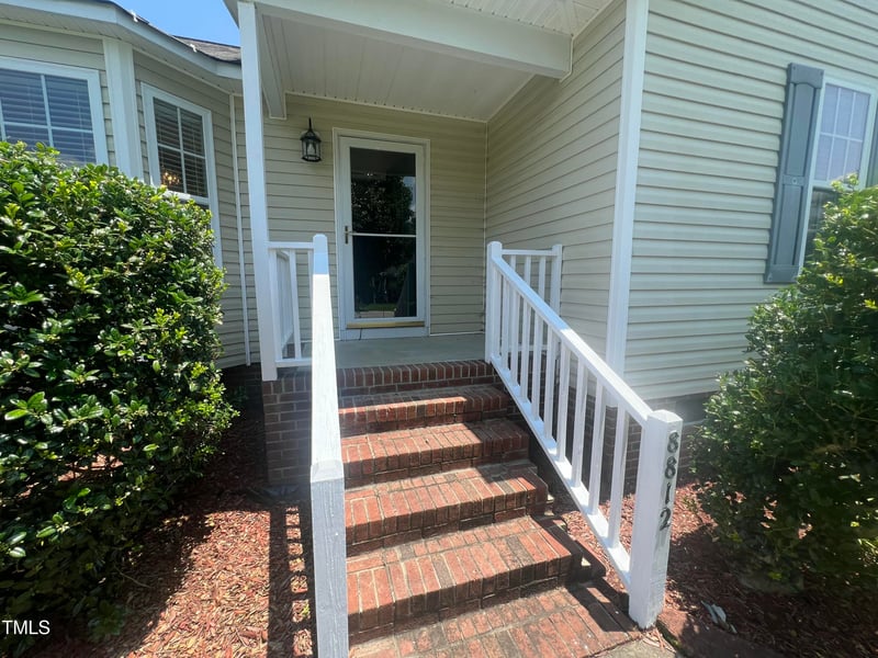8812 Love Field Ct, Willow Springs, NC 27592