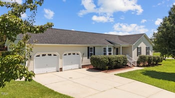 8812 Love Field Ct, Willow Springs, NC 27592
