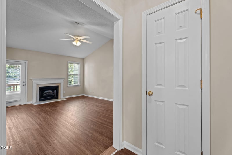 8812 Love Field Ct, Willow Springs, NC 27592