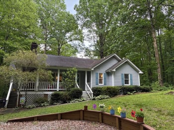 8812 Valley Hill Ct, Apex, NC 27539