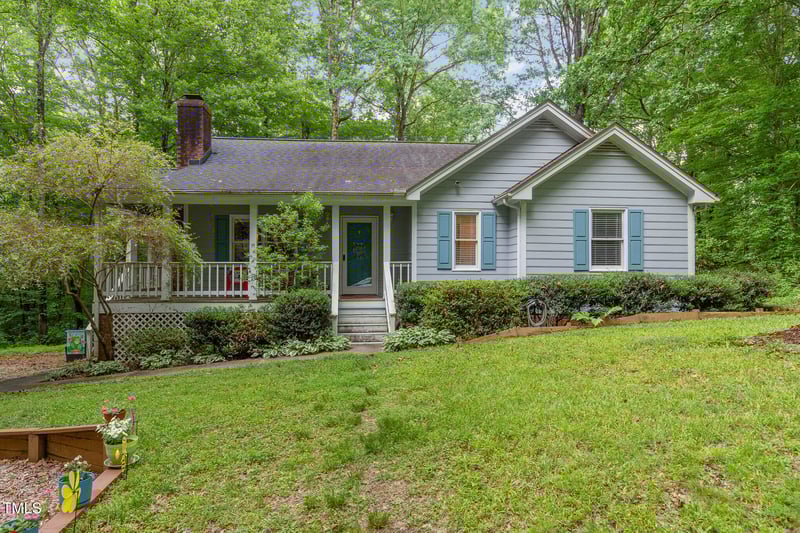 8812 Valley Hill Ct, Apex, NC 27539