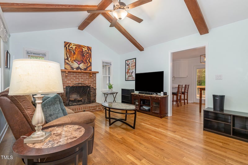 8812 Valley Hill Ct, Apex, NC 27539