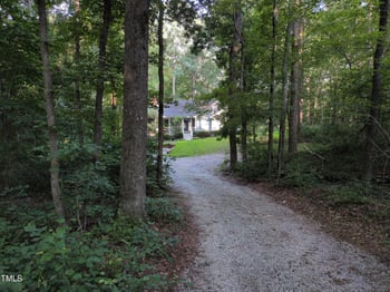 8812 Valley Hill Ct, Apex, NC 27539